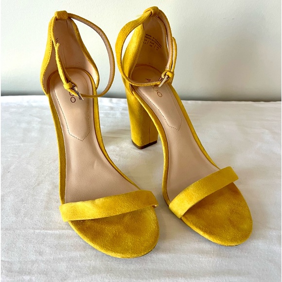 ALDO Myly yellow sandal❤️ - Picture 2 of 7